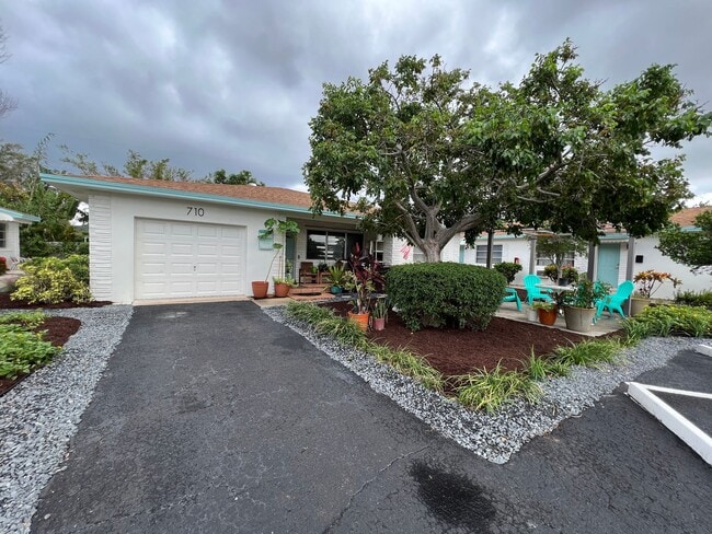 Photo - Beautiful 1 Bedroom Apartment for Rent! Unit 710-4