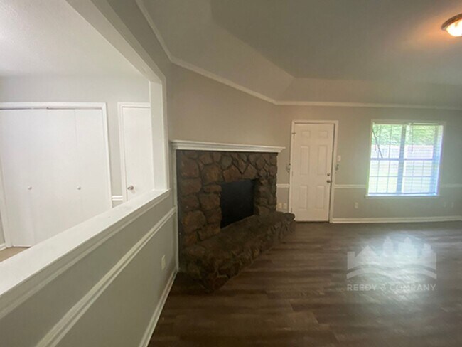 Photo - 4608 Sunnyslope Dr