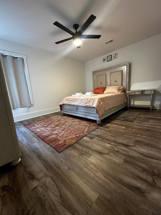 Photo - 4013 Hawthorne Cir Unit 3