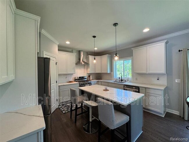 Photo - 6149 Woodridge Ln