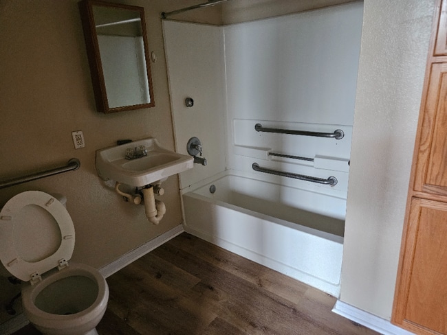 Photo - E. E Southcross Unidad 10