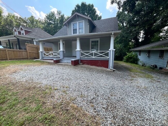 Photo - 912 Asheboro St House