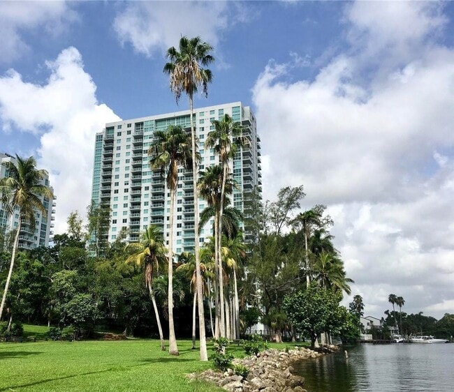 Photo - 1861 NW South River Dr Unit 2500