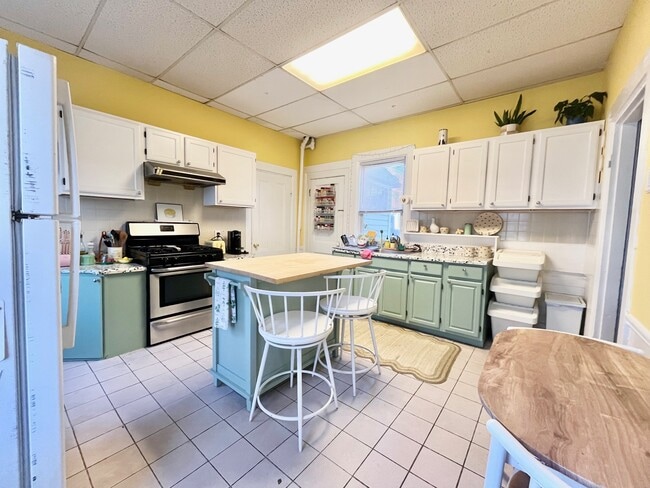 Photo - 5 Hollis Pl Unit 1