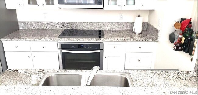 Photo - 3148 Via Alicante Via