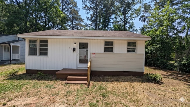 Building Photo - 803 Candlewood Dr