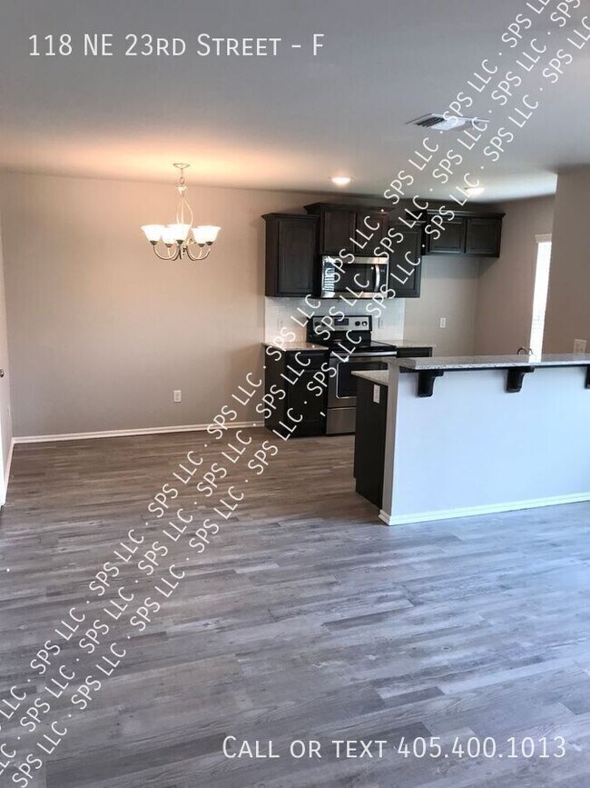 Photo - 118 NE 23rd St Unidad F