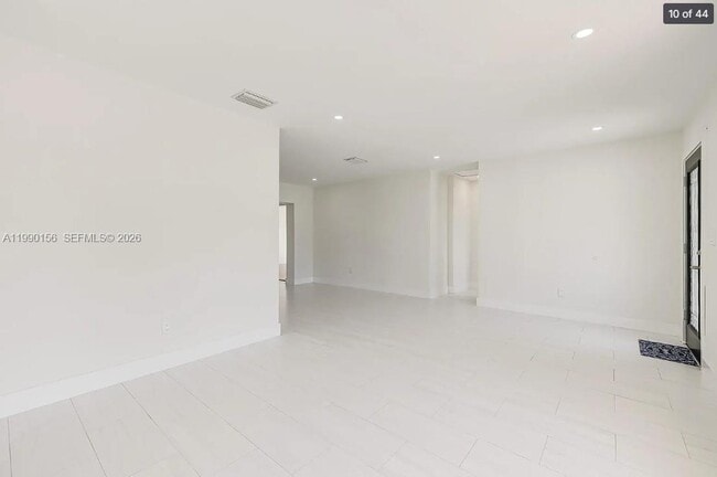 Photo - 865 W 72nd Pl