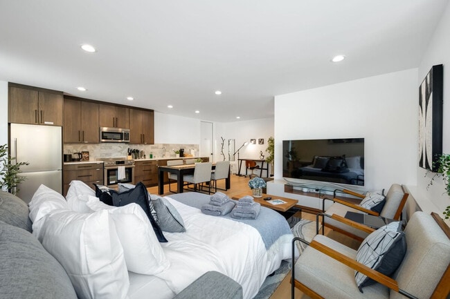 Photo - 5300 NE 67th St Unidad ID1035923P