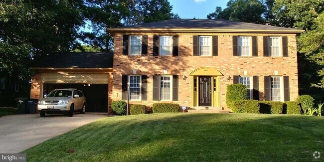 Building Photo - 15407 Skyline Dr Rental