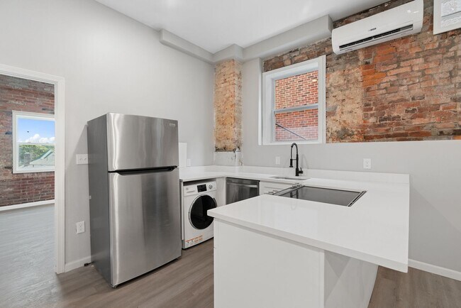 Photo - 928 Morningside Ave Unit 1