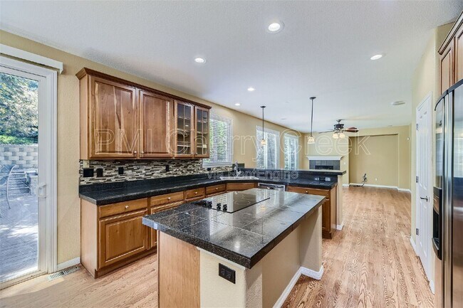 Photo - 2615 Pemberly Ave