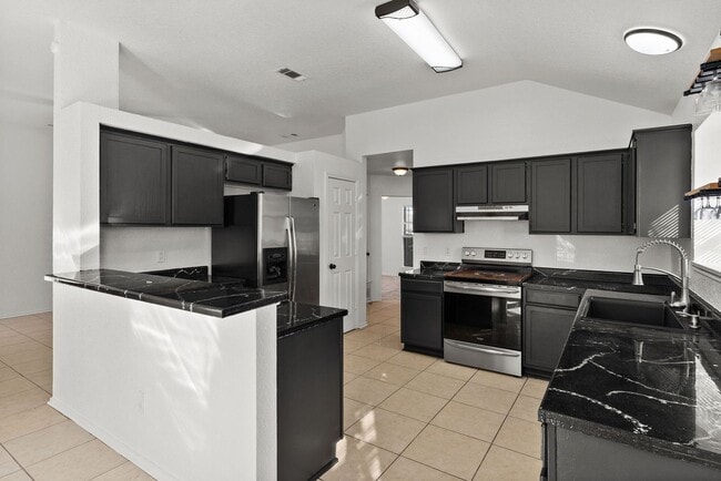 Photo - 4803 Topsey Dr