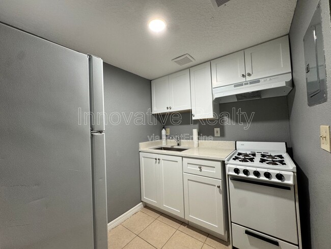 Photo - 120 Blue Pointe Way Unit Apt 130