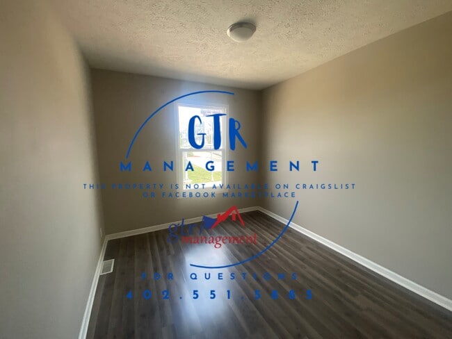 Photo - 120 N 30th St