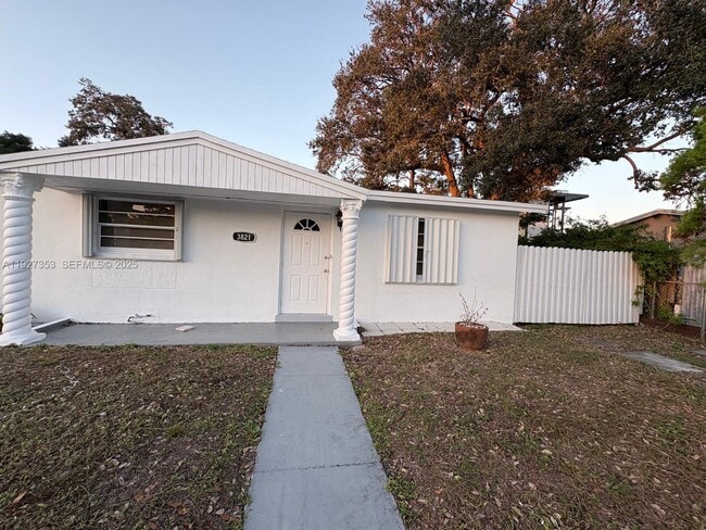 Photo - 3821 NW 208th St