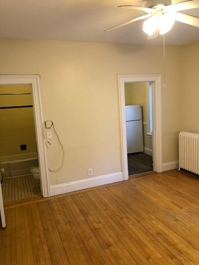 Photo - 1470 Beacon St Unit 03