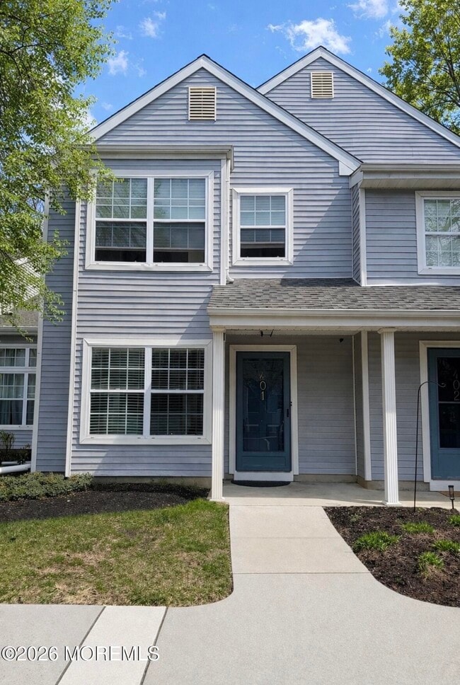 Building Photo - 401 Hampton Ct Unit 15-7