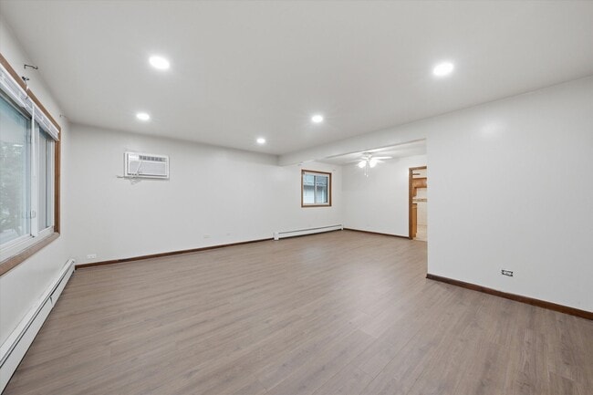 Photo - 2521 Lewis St Unit 2521 Lewis St.