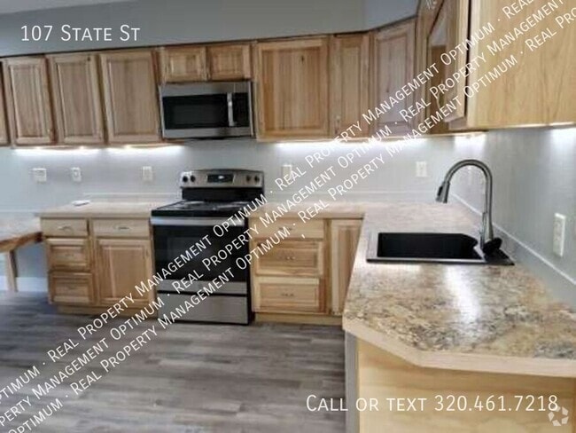 Building Photo - 107 State St Rental