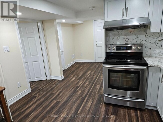 Photo - 46 Appleby Dr