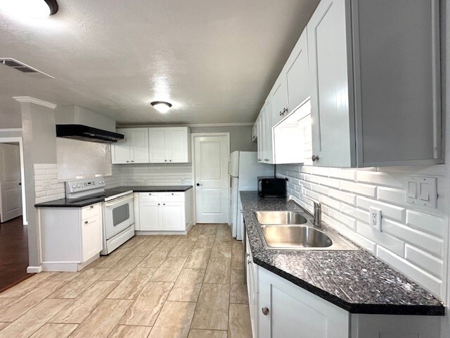 Photo - 17884 Crystalwood Ct