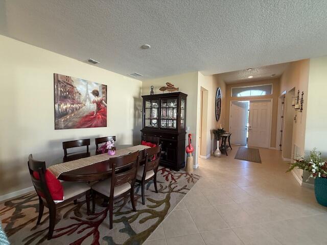 Photo - 12091 SW Bennington Cir