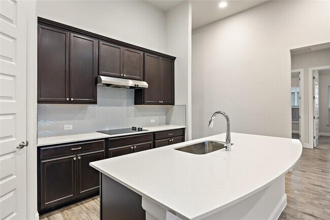 Photo - 2004 Highland Ridge Rd