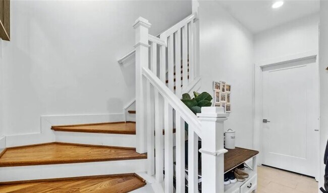 Photo - 1108 N Alexander St