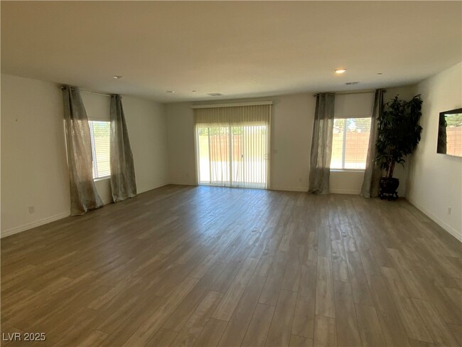 Photo - 3706 Etendre Ct Apartment