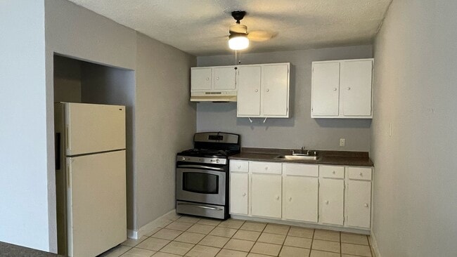 Photo - 122 Red Ripple Rd