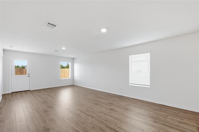 Photo - 1309 Brook Ln