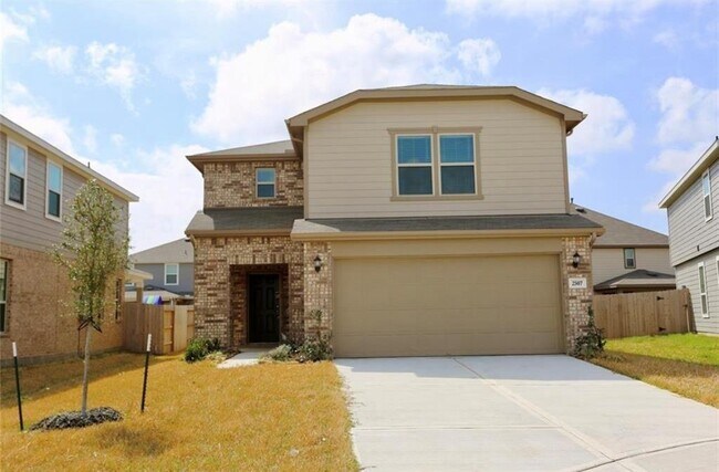 Photo - 2507 Winding Hawthorn Ct. House