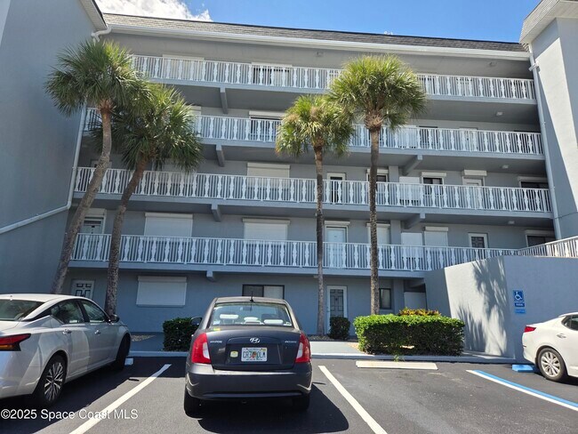 Photo - 3799 S Banana River Blvd Unidad 926