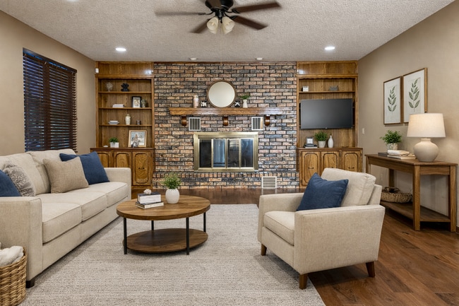 Photo - 2529 W Olympic Dr