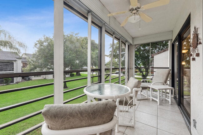 Photo - 5040 Rose Hill Dr Unit 204