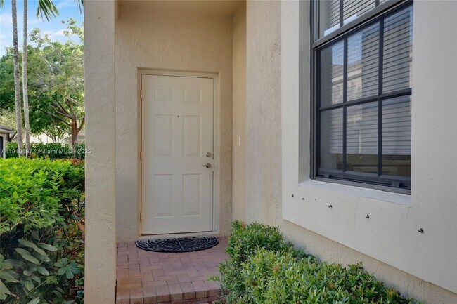 Photo - 3912 Tree Top Dr