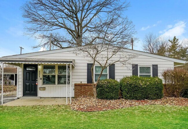 Photo - 4375 Ashgrove Dr