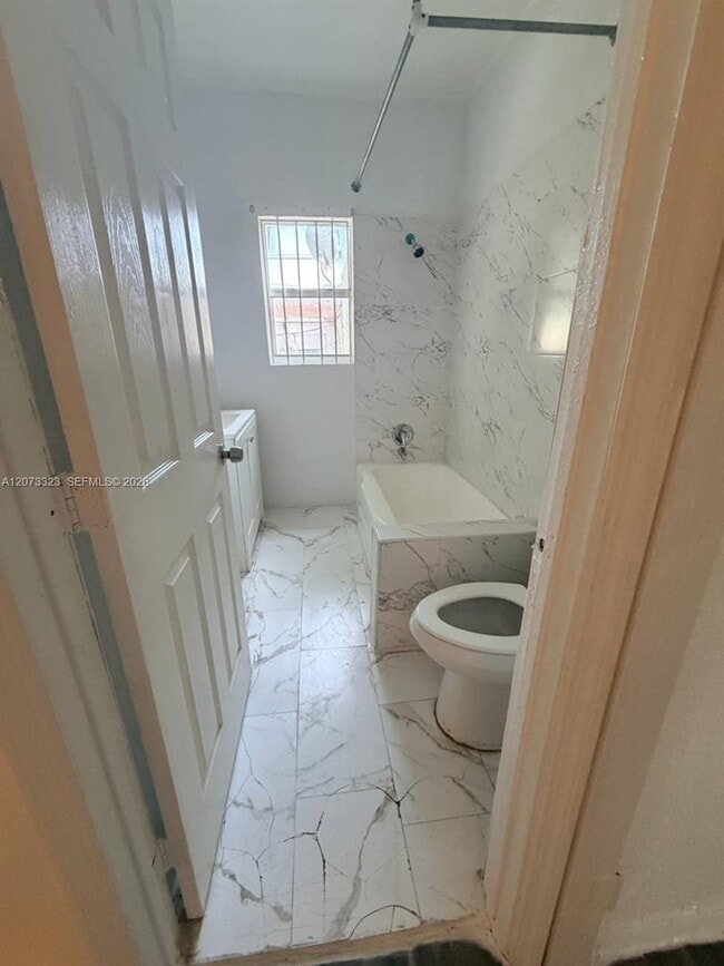 Photo - 786 NW 75th St