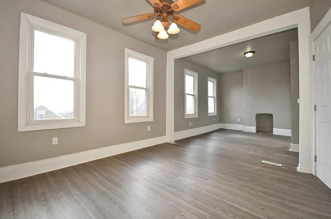 Photo - 632 North Ave