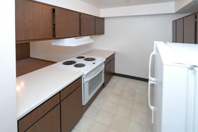 Photo - Gregg Apartments