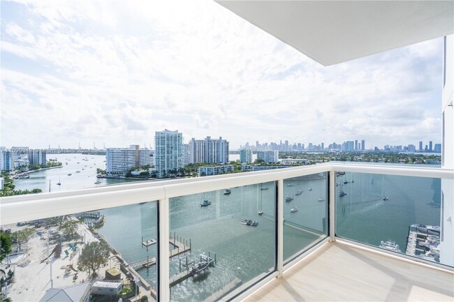 Photo - 1800 Sunset Harbour Dr Condominio Unidad 1902/4