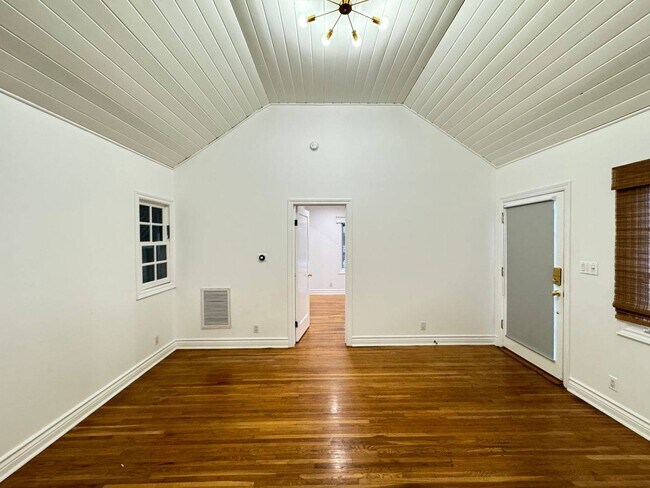 Photo - 9014 Rangely Ave