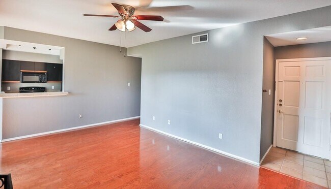 Photo - 4711 Spicewood Springs Rd Unit 182