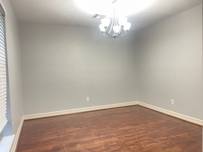 Photo - 11310 Meadow Lake Dr