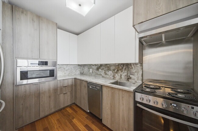 1550 N Lake Shore Dr