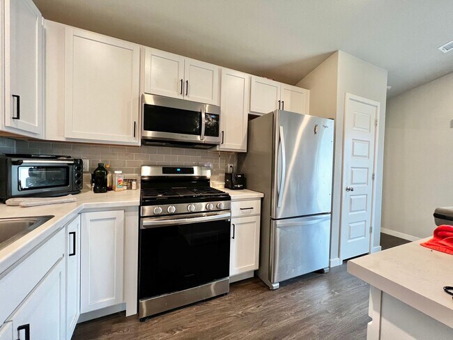 Photo - Stunning 3 Bed 2 Bath Ranch Home!