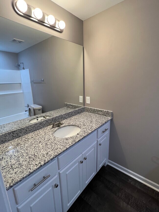 47 Arbor Cove Dr Townhome Townhome Rental in Phenix City AL