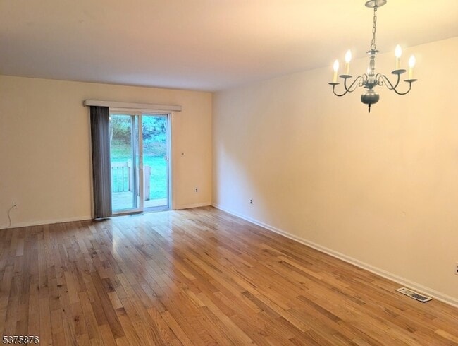 Photo - 1503 Cobblestone Ct