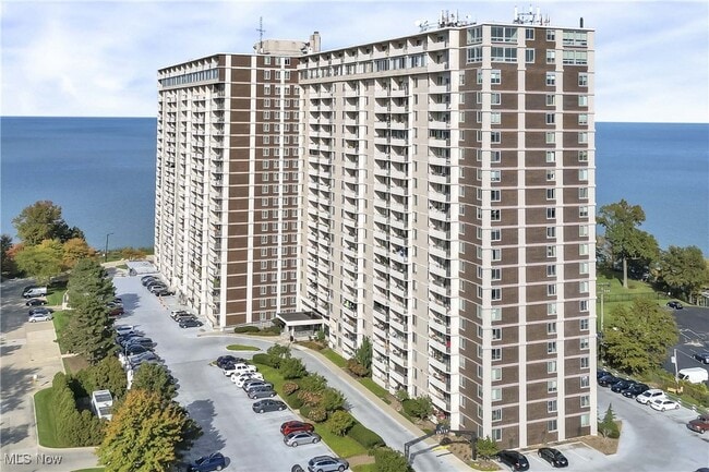 Building Photo - 12900 Lake Ave Unit 1707 Rental